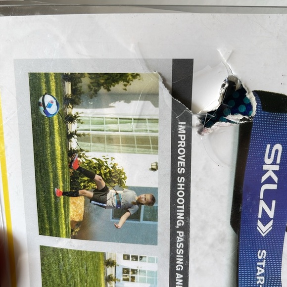 SKLZ Star Kick Solo Soccer Trainer - Picture 6 of 8